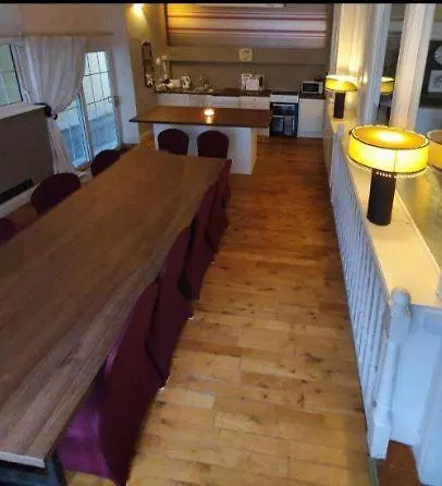 The Old Bank Family Town House Bruff