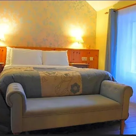 The Old Bank Family Town House B&B