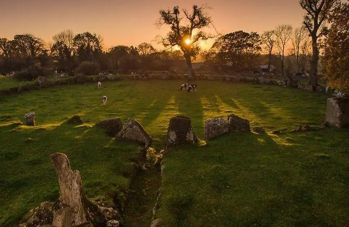 The Old Bank Family Town House 4*