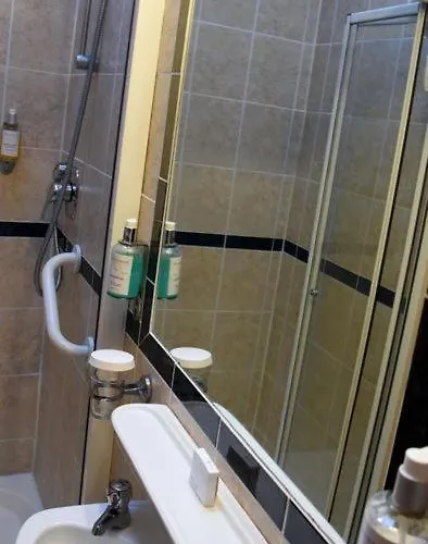 Vendégház The Old Bank Family Town House 4*