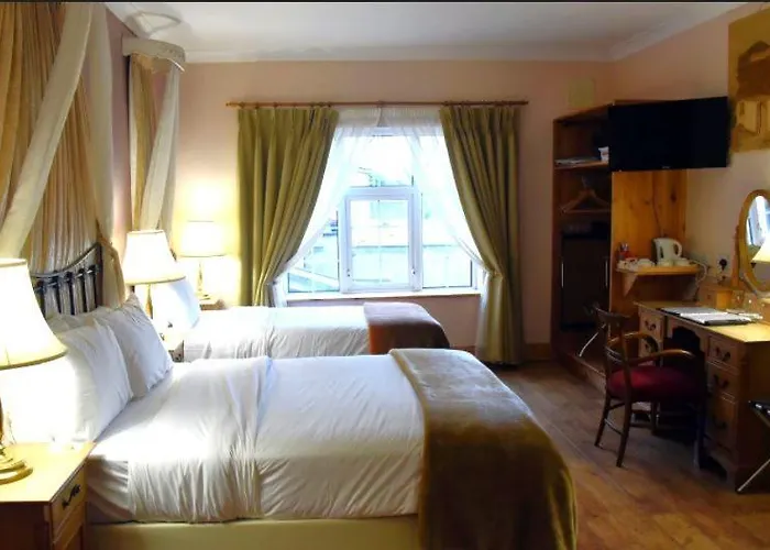 Vendégház The Old Bank Family Town House