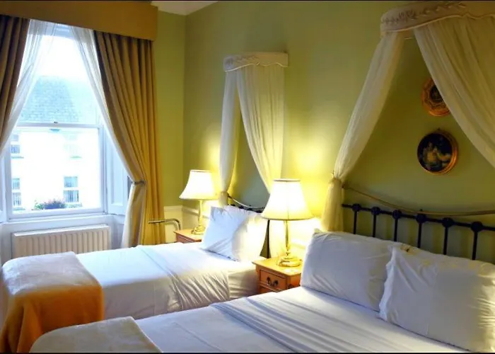 Vendégház The Old Bank Family Town House 4*