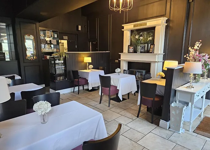 Vendégház The Old Bank Family Town House