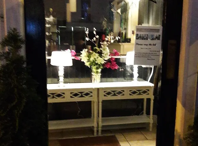 The Old Bank Family Town House Vendégház